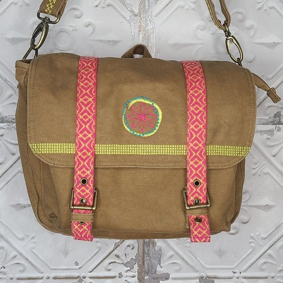 American Girl Lea Clark Messenger Bag For Girls Canvas Bag Embroidered Floral - Picture 2 of 9